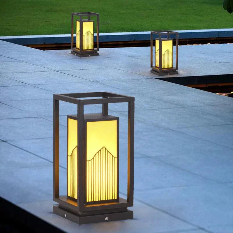 Farola de jardín / AGUA